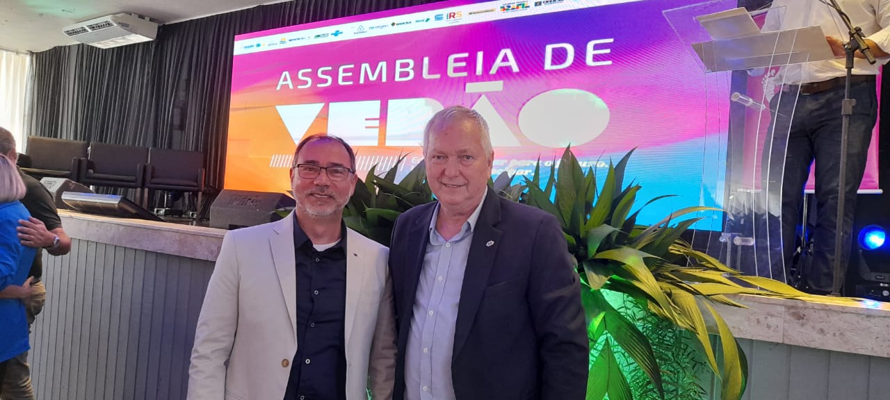 Presidente do CRA-RS e Diretor do CFA participam da Assembleia de Verão da FAMURS
